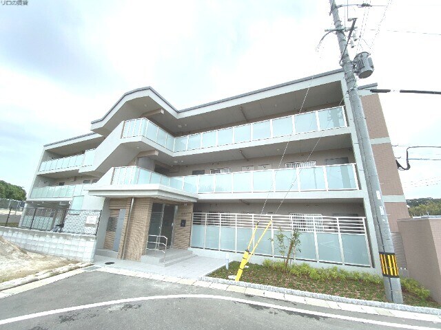 物件外観写真1　(外観)