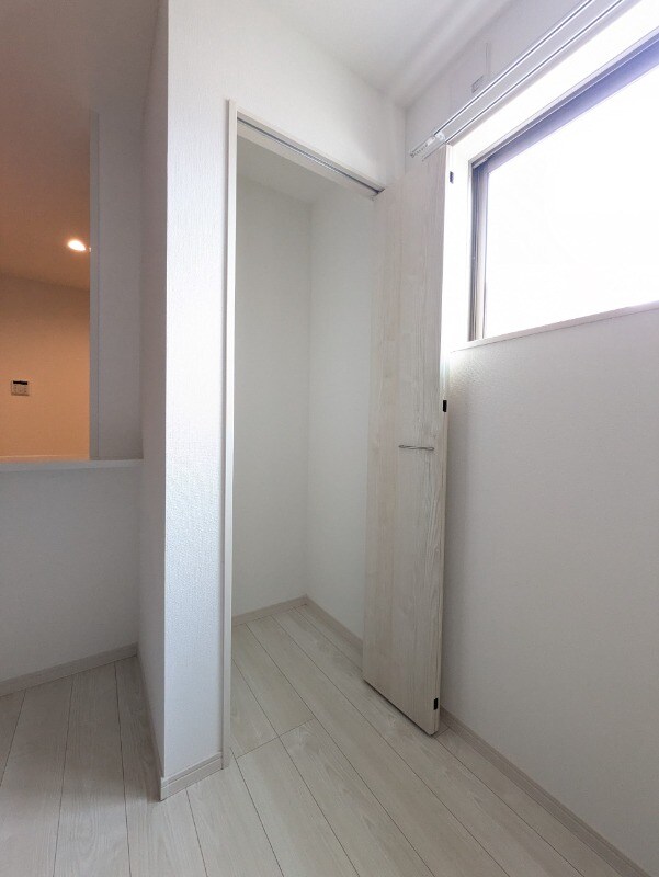 物件内観写真8　(類似物件)