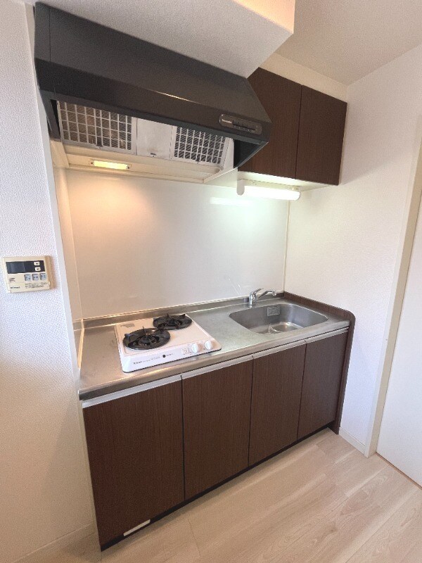 物件内観写真4　(別号室)