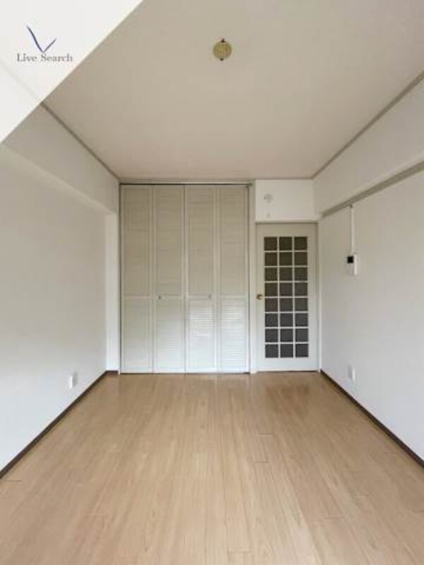 居室・リビング(別号室イメージ)