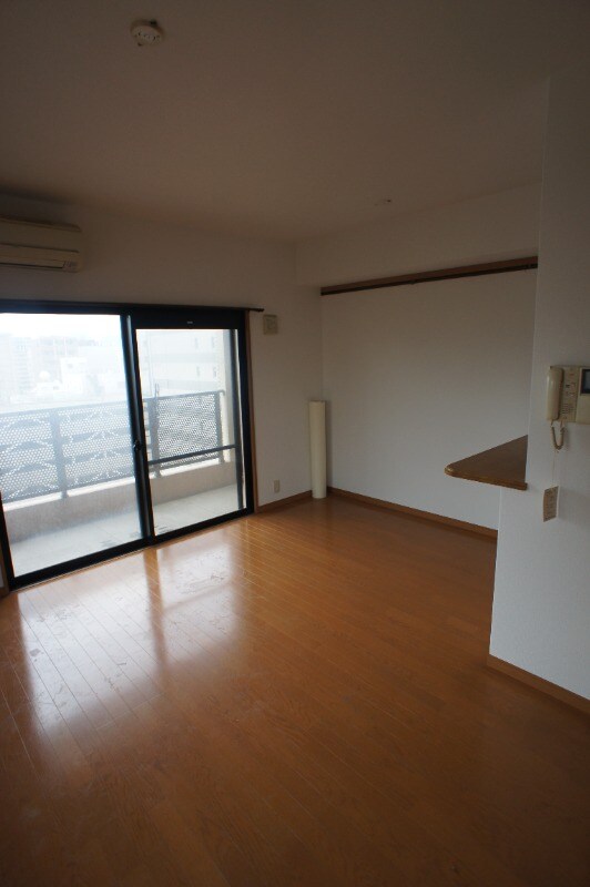 物件内観写真8　(別部屋参照)