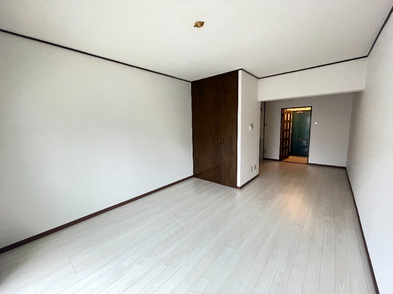 物件内観写真4　(別号室)