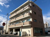 鹿児島本線 南福岡駅 4階建 築32年の外観写真