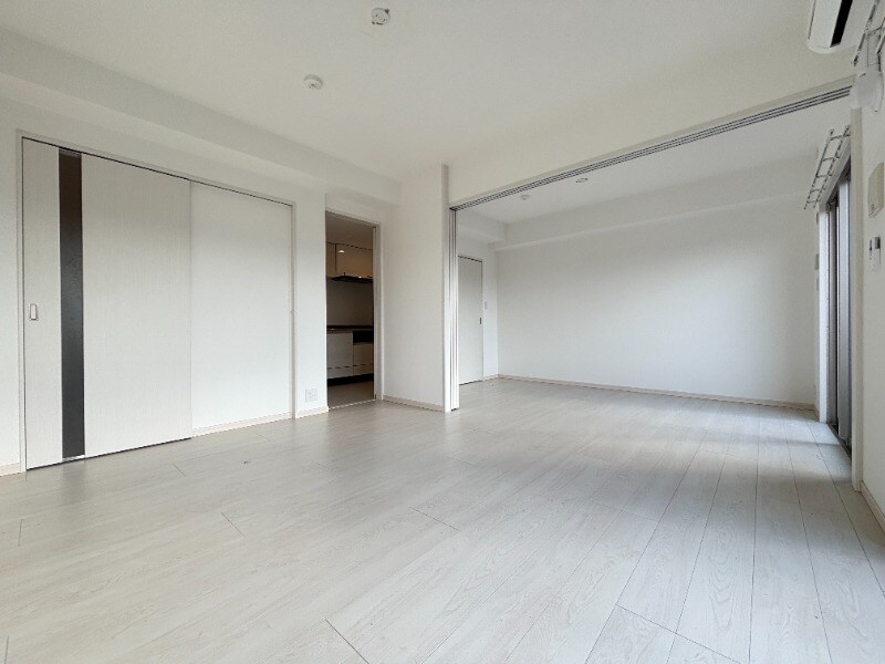 物件内観写真5　(806号室　写真)