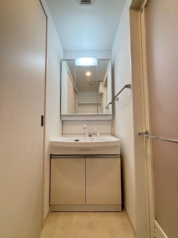 物件内観写真11　(806号室　写真)