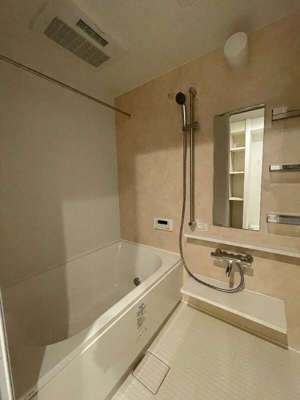 物件内観写真7　(同型イメージ)