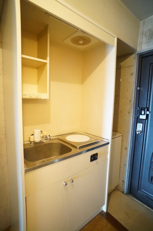 物件内観写真2　(現状を優先します)