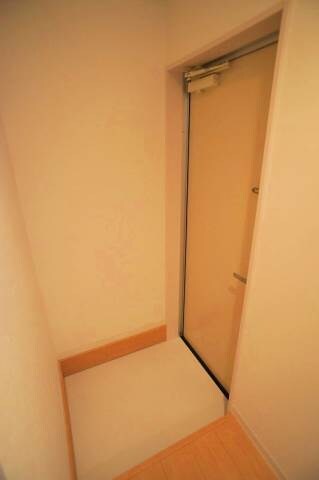 物件内観写真8　(別号室)