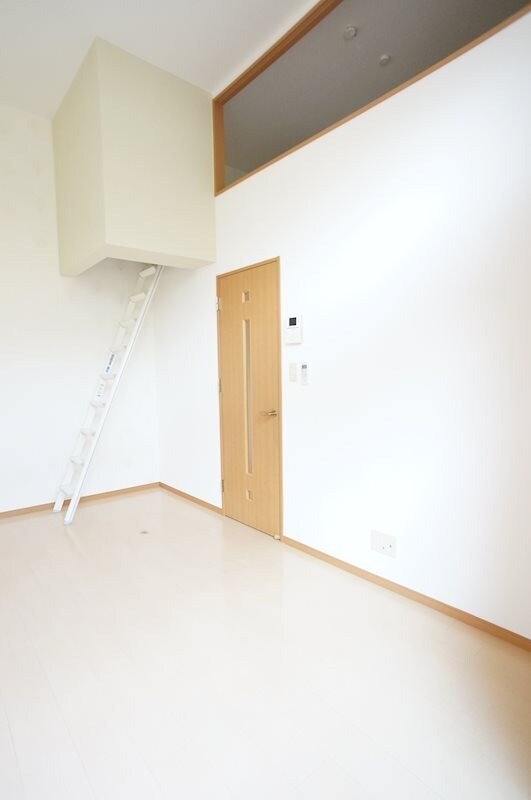 物件内観写真4　(別号室)