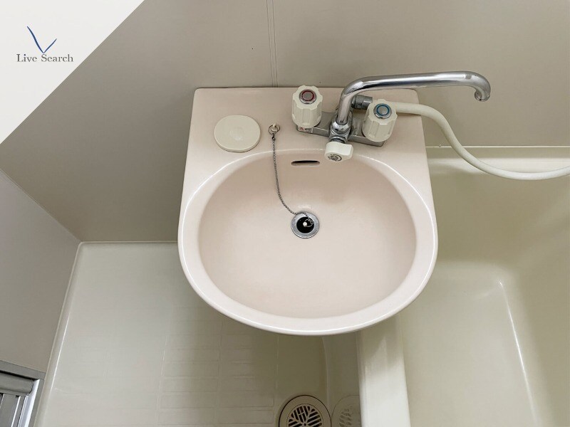 物件内観写真12　(別号室)