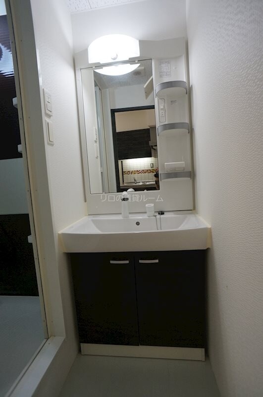 物件内観写真11　(別号室)