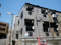 西鉄天神大牟田線 高宮駅 2階建 築24年の外観写真