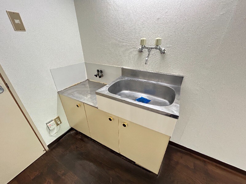 物件内観写真13　(別号室)