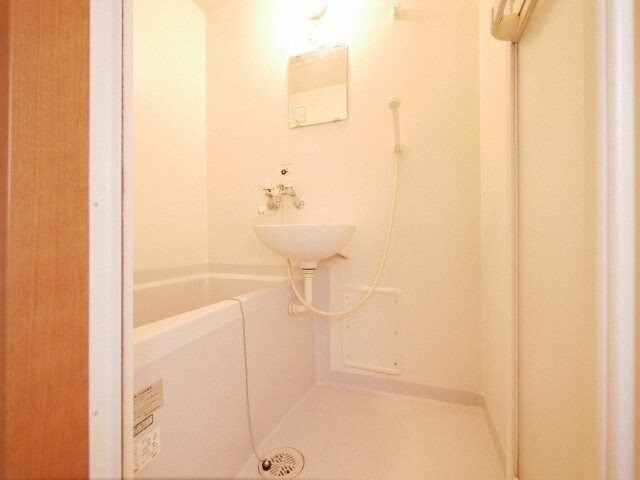 物件内観写真6　(別号室イメージ)