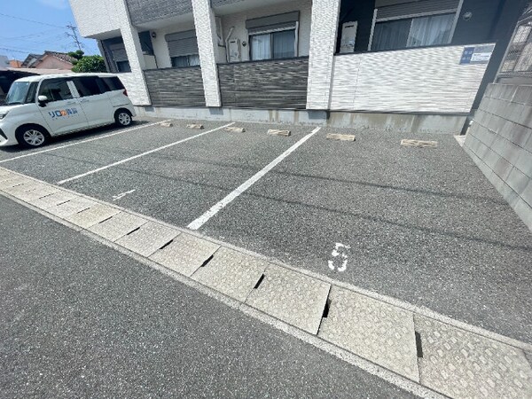 駐車場(駐車場)