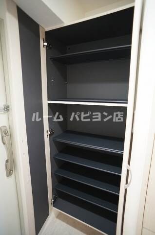 物件内観写真12　(別号室)