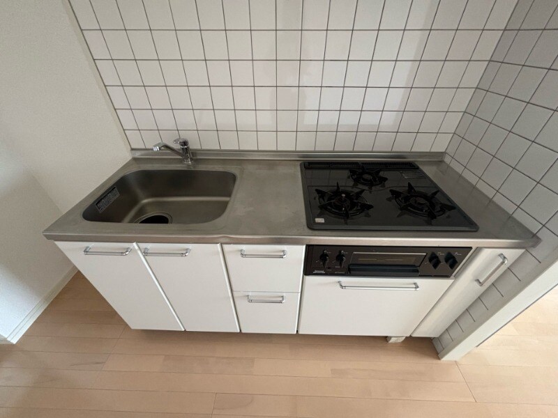 物件内観写真5　(同型イメージ)