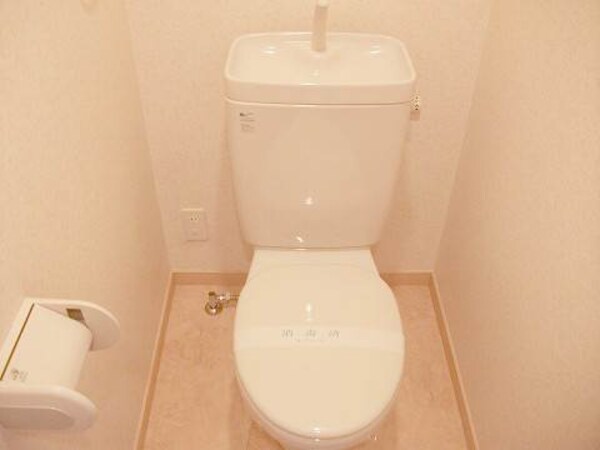 トイレ(別号室)