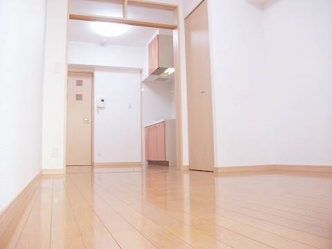 物件内観写真5　(別号室)