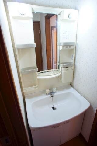 物件内観写真12　(別号室)