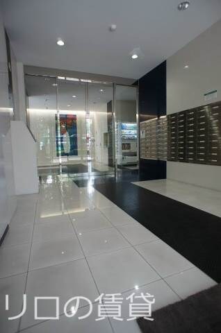 物件内観写真9　(おしゃれなエントランスで帰るのが楽しみになります。)