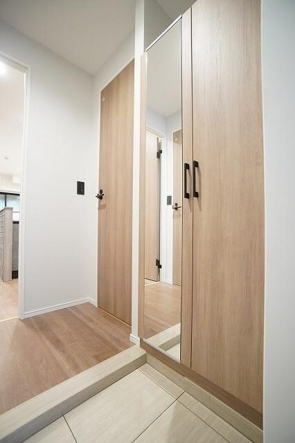 物件内観写真2　(別号室)