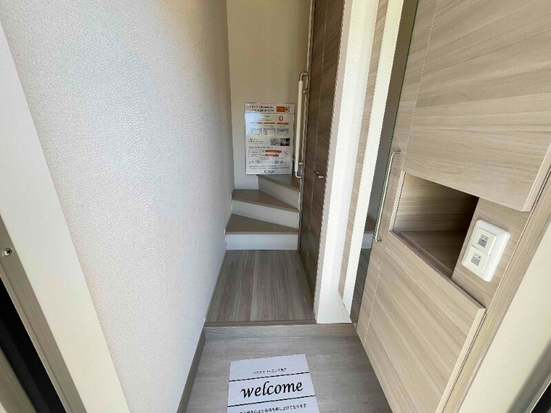 物件内観写真2　(同仕様)