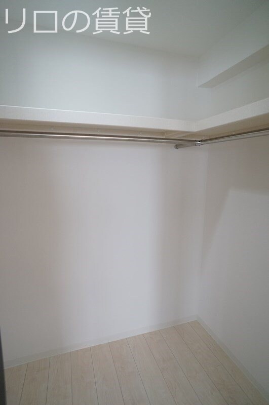 物件内観写真3　(同型タイプ)