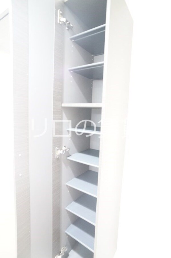 その他設備(シューズボックス)