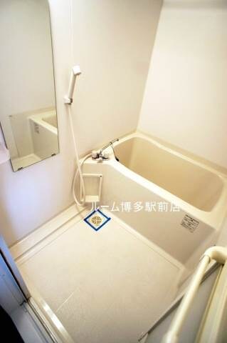 物件内観写真8　(別号室)