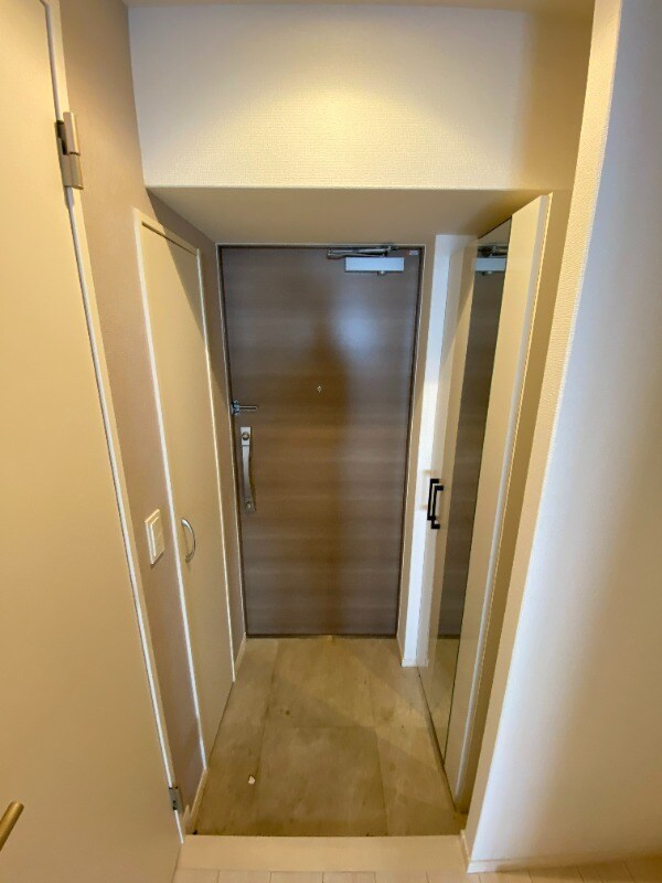 物件内観写真2　(別号室)