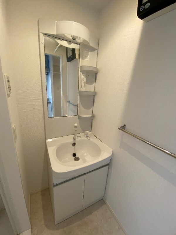 物件内観写真9　(別号室)