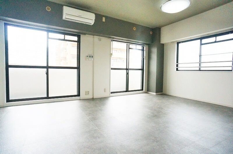 物件内観写真3　(同型イメージ)