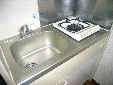 物件内観写真2　(別号室)