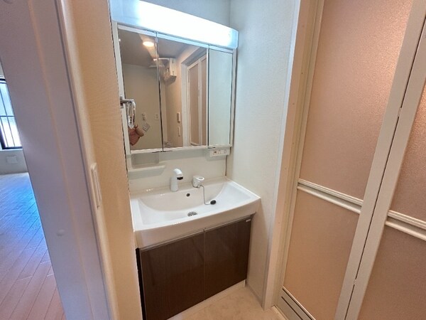 洗面所(同仕様)