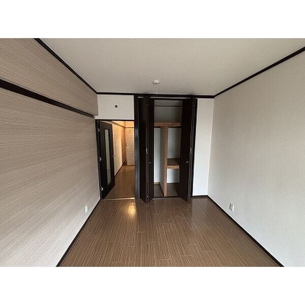 物件内観写真11　(別号室イメージ)