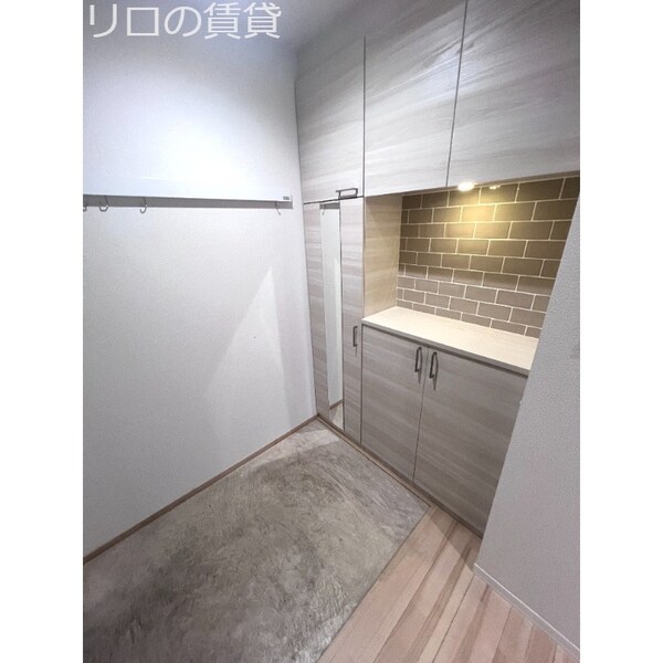 玄関(別部屋参照)