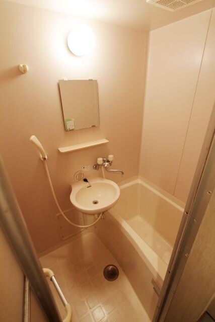 物件内観写真9　(別部屋参照)