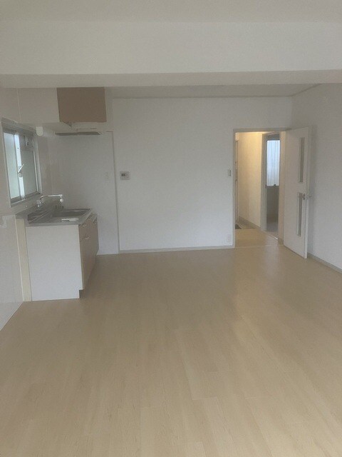 物件内観写真4　(別号室)