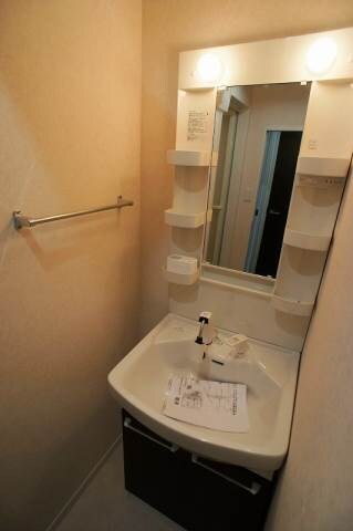 物件内観写真4　(別部屋参照)