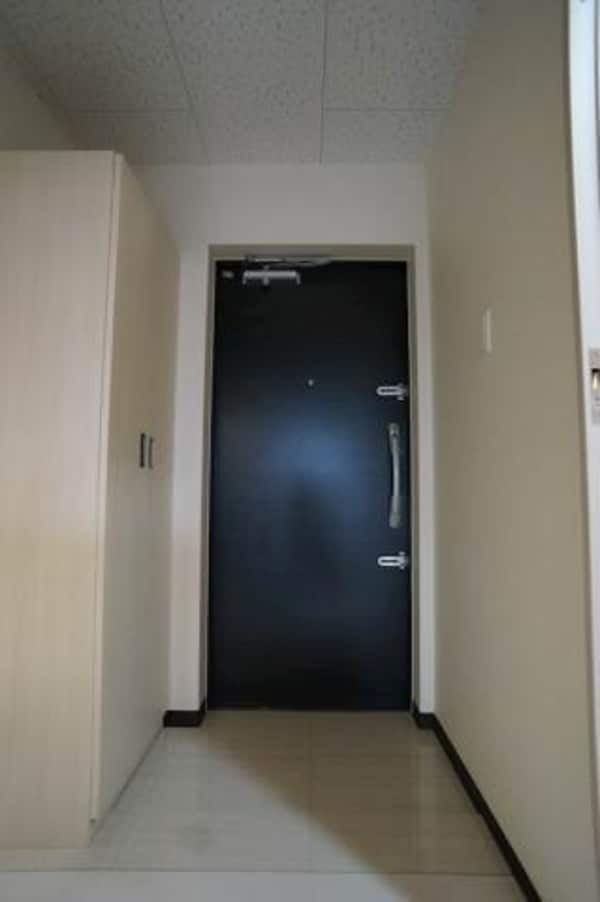 玄関(別部屋参照)