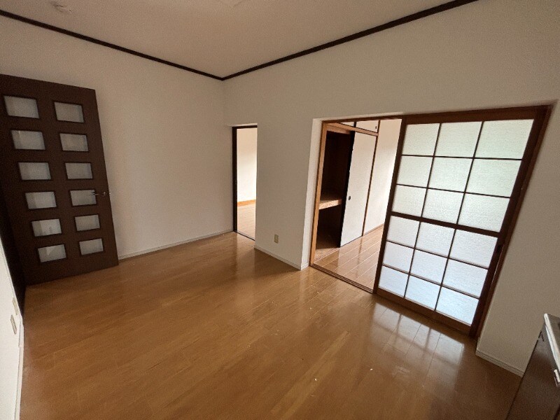 物件内観写真3　(同型イメージ)