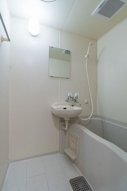 物件内観写真7　(別号室タイプ)