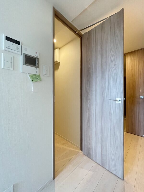 物件内観写真12　(同型タイプ)