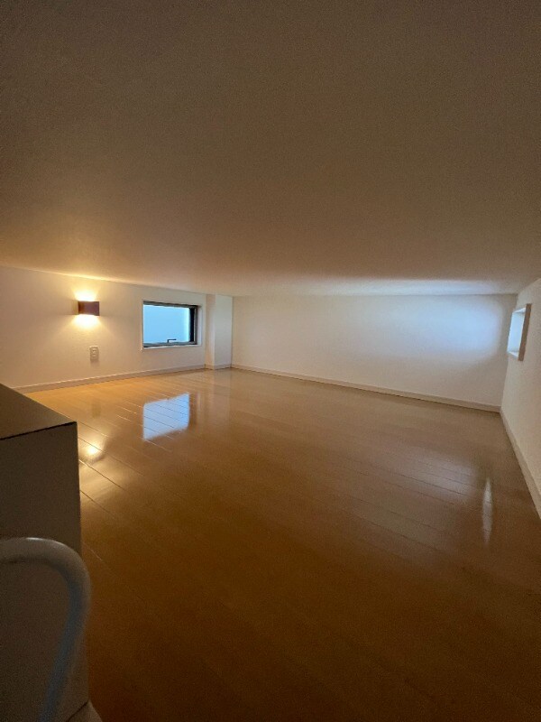 物件内観写真11　(同型イメージ)