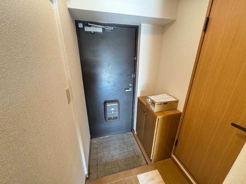 物件内観写真2　(別号室)