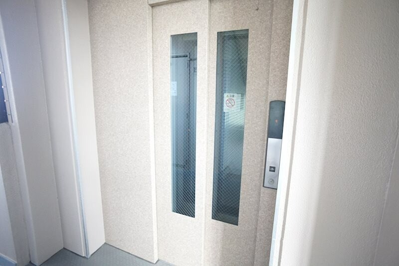 物件内観写真15　(別号室)