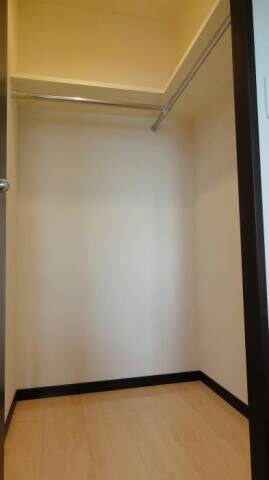 物件内観写真11　(同型イメージ)