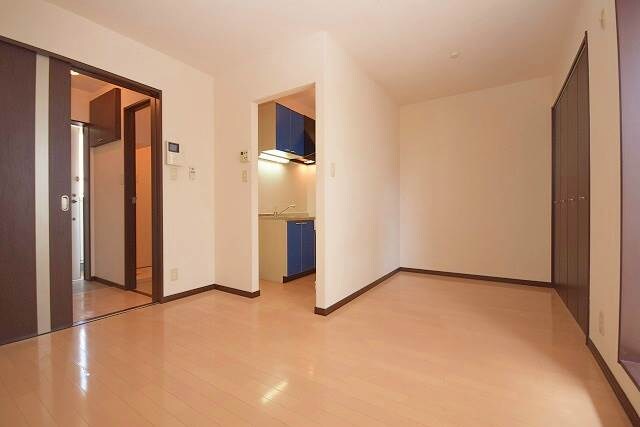 物件内観写真8　(別号室)