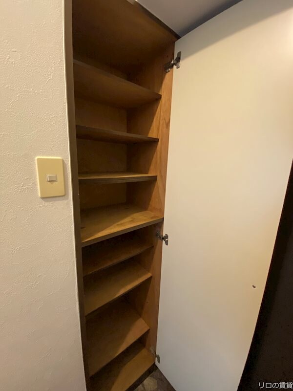 物件内観写真8　(別号室)